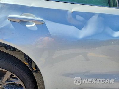 Zdjęcie 11 z 13 samochodu: 2025 TOYOTA CROWN SIGNIA LIMITED VIN:JTDACAAJ7S3011183 - miniatura