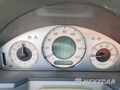 Zdjęcie 9 z 13 samochodu: 2003 MERCEDES-BENZ E 320 VIN:WDBUF65J63A278211 - miniatura