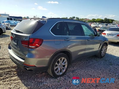 Trzecie zdjęcie samochodu z tyłu: 2016 BMW X5 SDRIVE35I VIN:5UXKR2C50G0R72109 - miniatura