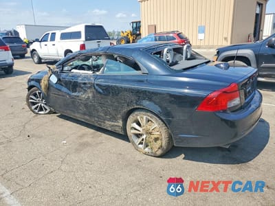 Drugie zdjęcie samochodu z przodu: 2011 VOLVO C70 T5 VIN:YV1672MC6BJ107292 - miniatura