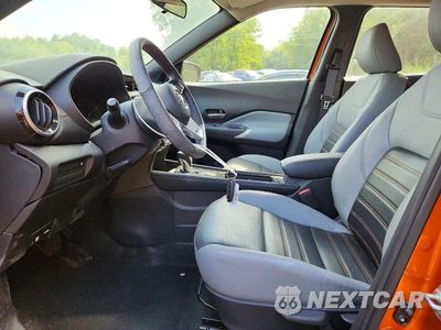 Zdjęcie 7 z 13 samochodu: 2021 NISSAN KICKS SR VIN:3N1CP5DV4ML541544 - miniatura
