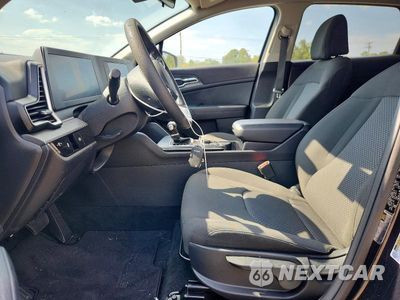 Zdjęcie 7 z 14 samochodu: 2025 KIA SPORTAGE LX VIN:5XYK23DF2SG322655 - miniatura