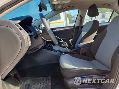 Zdjęcie 7 z 12 samochodu: 2017 VOLKSWAGEN JETTA S VIN:3VW2B7AJ7HM295882 - miniatura