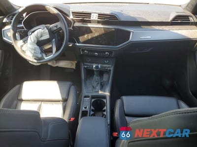 Zdjęcie 8 z 13 samochodu: 2024 AUDI Q3 PREMIUM PLUS S LINE 45 VIN:WA1EECF37R1200840 - miniatura