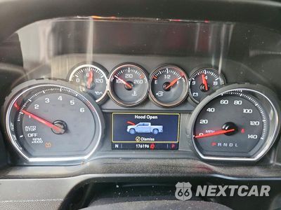 Zdjęcie 9 z 12 samochodu: 2019 CHEVROLET SILVERADO C1500 LT VIN:3GCPWCED6KG264977 - miniatura