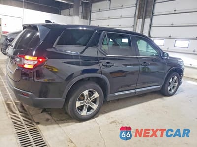 Trzecie zdjęcie samochodu z tyłu: 2025 HONDA PILOT EXL VIN:5FNYG1H48SB043470 - miniatura