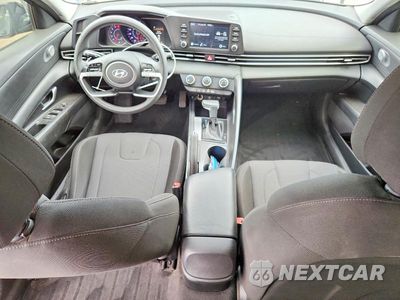 Zdjęcie 8 z 12 samochodu: 2021 HYUNDAI ELANTRA SE VIN:5NPLL4AG3MH013776 - miniatura