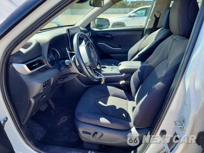 Zdjęcie 7 z 13 samochodu: 2024 TOYOTA HIGHLANDER LE VIN:5TDKDRAH2RS533175 - miniatura