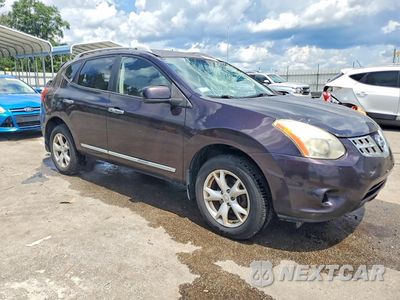Czwarte zdjęcie samochodu z boku: 2011 NISSAN ROGUE S VIN:JN8AS5MV8BW261947 - miniatura
