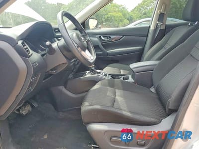Zdjęcie 7 z 13 samochodu: 2019 NISSAN ROGUE SV VIN:KNMAT2MT5KP528087 - miniatura