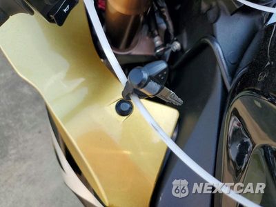 Zdjęcie 8 z 9 samochodu: 2008 SUZUKI GSX-R1000 VIN:JS1GT77A182104911 - miniatura