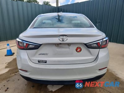 Zdjęcie 6 z 12 samochodu: 2020 TOYOTA YARIS LE VIN:3MYDLBYV1LY715806 - miniatura