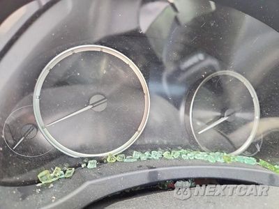 Zdjęcie 9 z 12 samochodu: 2023 LEXUS IS 300 VIN:JTHCA1D29P5127269 - miniatura