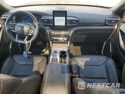Zdjęcie 8 z 13 samochodu: 2022 FORD EXPLORER ST VIN:1FM5K8GCXNGC47048 - miniatura