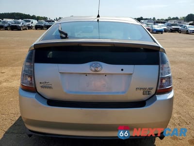 Zdjęcie 6 z 12 samochodu: 2005 TOYOTA PRIUS HYBR VIN:JTDKB20U250127244 - miniatura