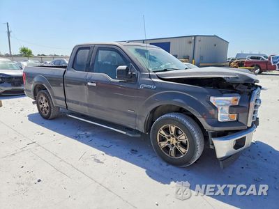 Czwarte zdjęcie samochodu z boku: 2017 FORD F150 SUPER CAB VIN:1FTEX1CP4HKC59896 - miniatura