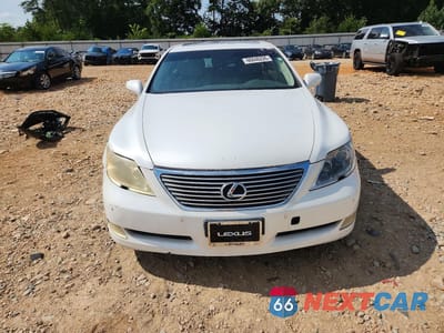 Piąte zdjęcie samochodu w środku: 2007 LEXUS LS 460 VIN:JTHBL46FX75019928 - miniatura