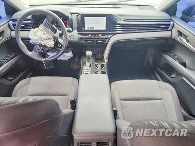 Zdjęcie 8 z 12 samochodu: 2025 TOYOTA CAMRY LE VIN:4T1DAACK3SU601511 - miniatura