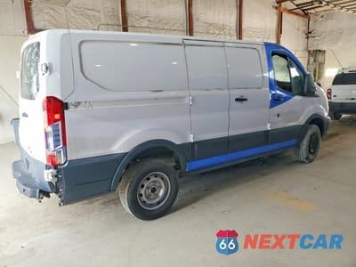 Trzecie zdjęcie samochodu z tyłu: 2015 FORD TRANSIT T-250 VIN:1FTYR1ZM8FKA82030 - miniatura