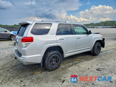 Trzecie zdjęcie samochodu z tyłu: 2012 TOYOTA 4RUNNER SR5 VIN:JTEBU5JR4C5101231 - miniatura