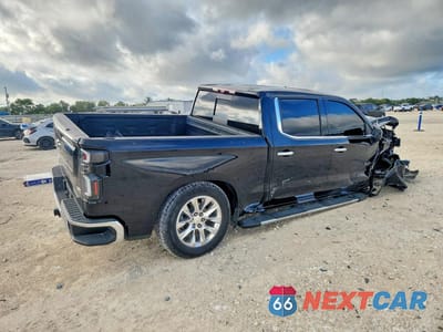 Trzecie zdjęcie samochodu z tyłu: 2022 CHEVROLET SILVERADO LTD K1500 LTZ VIN:1GCUYGEL0NZ155723 - miniatura