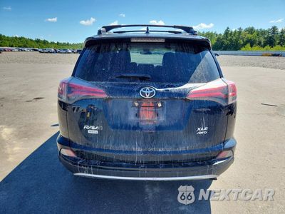 Zdjęcie 6 z 13 samochodu: 2018 TOYOTA RAV4 XLE VIN:JTMRFREV0JJ731277 - miniatura