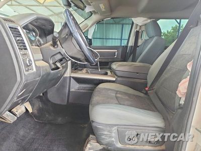 Zdjęcie 7 z 12 samochodu: 2016 RAM 1500 SLT VIN:3C6RR6LT5GG376373 - miniatura