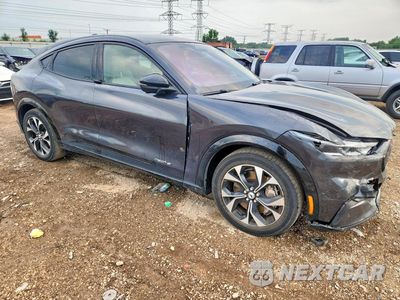 Czwarte zdjęcie samochodu z boku: 2021 FORD MUSTANG MACH-E PREMIUM VIN:3FMTK3RM5MMA56898 - miniatura