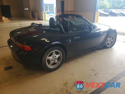 Trzecie zdjęcie samochodu z tyłu: 1997 BMW Z3 1.9 VIN:4USCH7324VLB82901 - miniatura