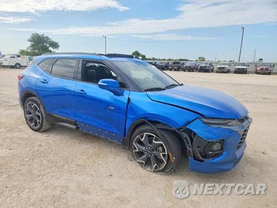 Czwarte zdjęcie samochodu z boku: 2020 CHEVROLET BLAZER RS VIN:3GNKBKRS3LS595482 - miniatura