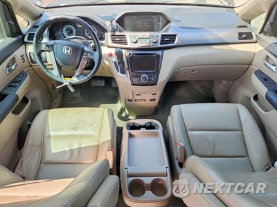 Zdjęcie 8 z 13 samochodu: 2014 HONDA ODYSSEY TOURING VIN:5FNRL5H9XEB111629 - miniatura