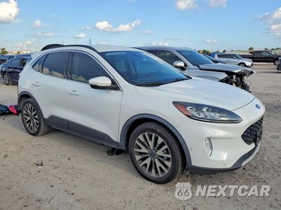 Czwarte zdjęcie samochodu z boku: 2020 FORD ESCAPE TITANIUM VIN:1FMCU9J97LUB26027 - miniatura