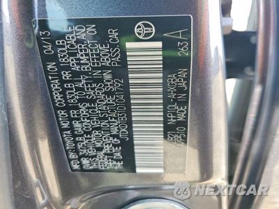 Zdjęcie 12 z 12 samochodu: 2013 TOYOTA PRIUS C FOUR VIN:JTDKDTB31D1041792 - miniatura