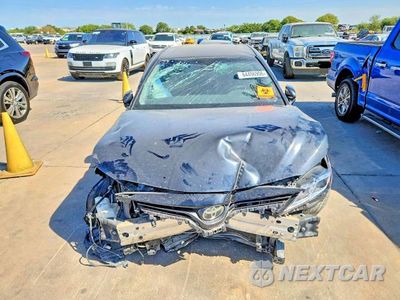 Piąte zdjęcie samochodu w środku: 2018 TOYOTA CAMRY LE VIN:JTNB11HK4J3025948 - miniatura
