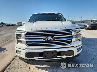 Piąte zdjęcie samochodu w środku: 2025 FORD F150 PLATINUM VIN:1FTFW7LD8SFA74962 - miniatura