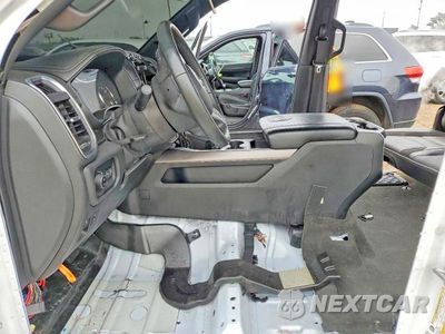 Zdjęcie 7 z 12 samochodu: 2024 RAM 1500 LARAMIE VIN:1C6SRFJTXRN116615 - miniatura