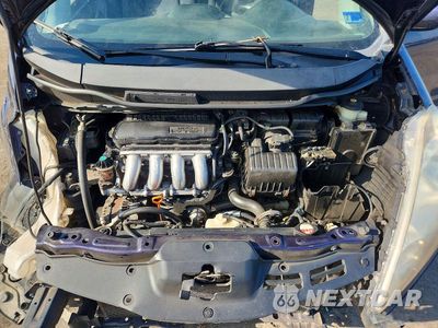 Zdjęcie 11 z 12 samochodu: 2010 HONDA FIT SPORT VIN:JHMGE8H41AC014929 - miniatura