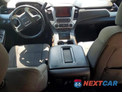 Zdjęcie 8 z 13 samochodu: 2018 GMC YUKON SLE VIN:1GKS2AKCXJR261539 - miniatura