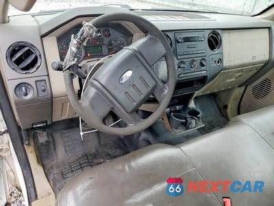 Zdjęcie 8 z 12 samochodu: 2010 FORD F250 SUPER DUTY VIN:1FTNF2A53AEA04817 - miniatura