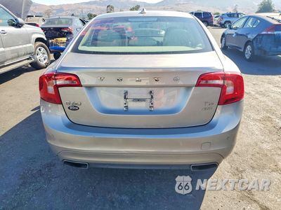 Zdjęcie 6 z 12 samochodu: 2015 VOLVO S60 PREMIER VIN:YV1612TB4F1317809 - miniatura