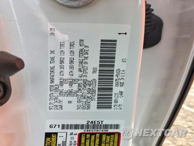 Zdjęcie 12 z 12 samochodu: 2026 TOYOTA TUNDRA CREWMAX CAPSTONE VIN:5TFVC5DB8TX123224 - miniatura