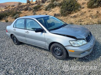 Czwarte zdjęcie samochodu z boku: 2003 MITSUBISHI LANCER ES VIN:JA3AJ26E23U107837 - miniatura