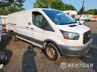 Czwarte zdjęcie samochodu z boku: 2017 FORD TRANSIT 150 DELIVERY VAN VIN:1FTYE2YM7HKB51831 - miniatura