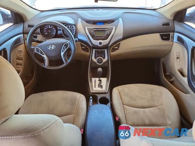 Zdjęcie 8 z 13 samochodu: 2011 HYUNDAI ELANTRA GLS VIN:5NPDH4AE4BH050790 - miniatura