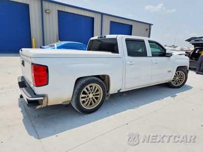 Trzecie zdjęcie samochodu z tyłu: 2018 CHEVROLET SILVERADO K1500 LT VIN:3GCUKRECXJG495355 - miniatura