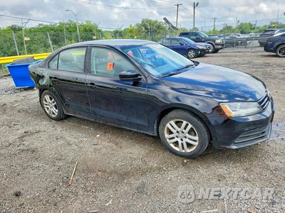 Czwarte zdjęcie samochodu z boku: 2018 VOLKSWAGEN JETTA S VIN:3VW2B7AJXJM240977 - miniatura