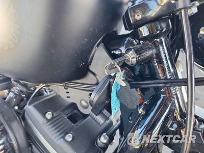 Zdjęcie 8 z 9 samochodu: 2020 HARLEY-DAVIDSON XL883 N VIN:1HD4LE215LB422171 - miniatura
