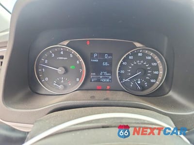 Zdjęcie 9 z 12 samochodu: 2017 HYUNDAI ELANTRA SE VIN:5NPD74LF2HH203006 - miniatura