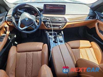 Zdjęcie 8 z 12 samochodu: 2021 BMW 530 I VIN:WBA53BH03MWX03301 - miniatura