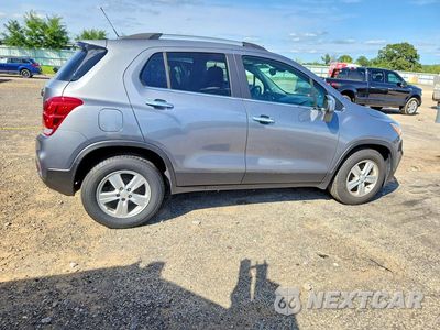 Trzecie zdjęcie samochodu z tyłu: 2019 CHEVROLET TRAX 1LT VIN:KL7CJLSB6KB938910 - miniatura
